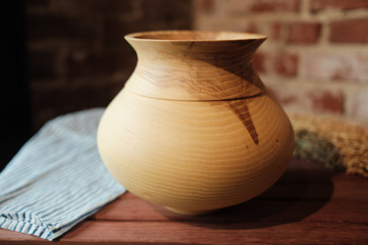 Cahan Ash Vessel
