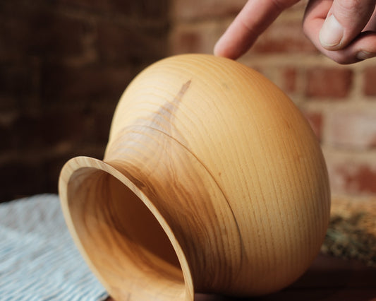 Cahan Ash Vessel